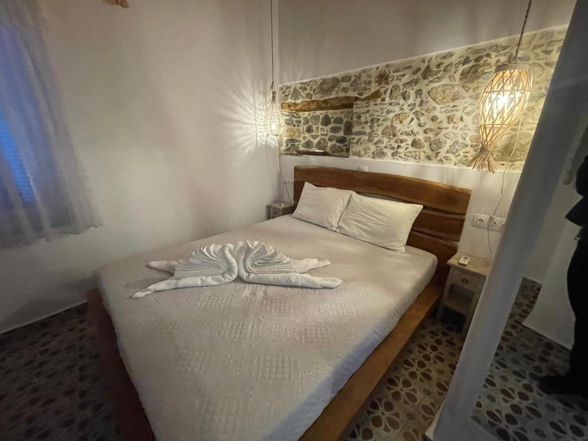 Burgos Barrio Hotel Naxos City Luaran gambar