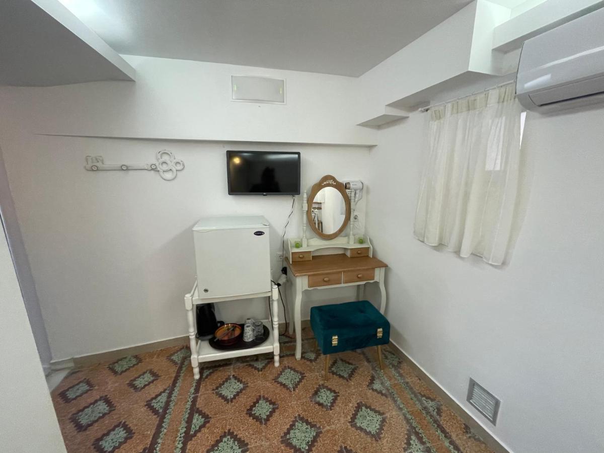 Burgos Barrio Hotel Naxos City Luaran gambar