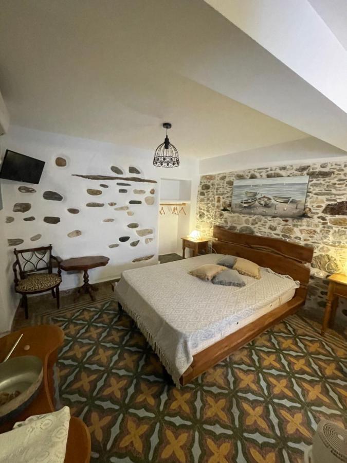 Burgos Barrio Hotel Naxos City Luaran gambar