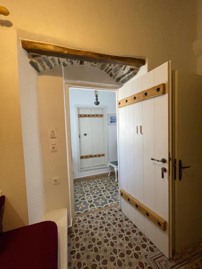 Burgos Barrio Hotel Naxos City Luaran gambar