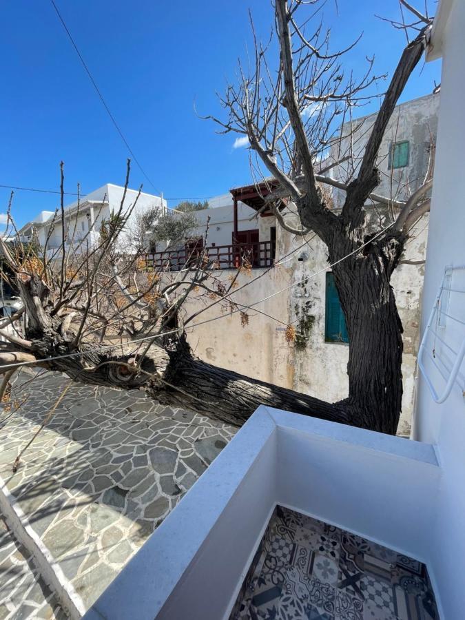 Burgos Barrio Hotel Naxos City Luaran gambar
