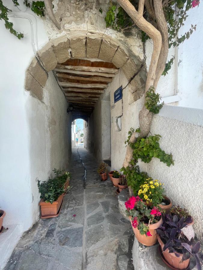 Burgos Barrio Hotel Naxos City Luaran gambar